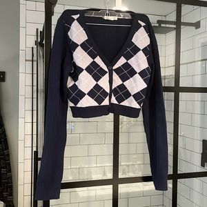 Cute cropped argyle cardigan style sweater